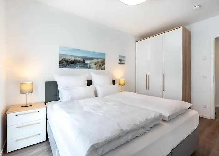 Ostseeallee Ostseeallee 5-44 4*